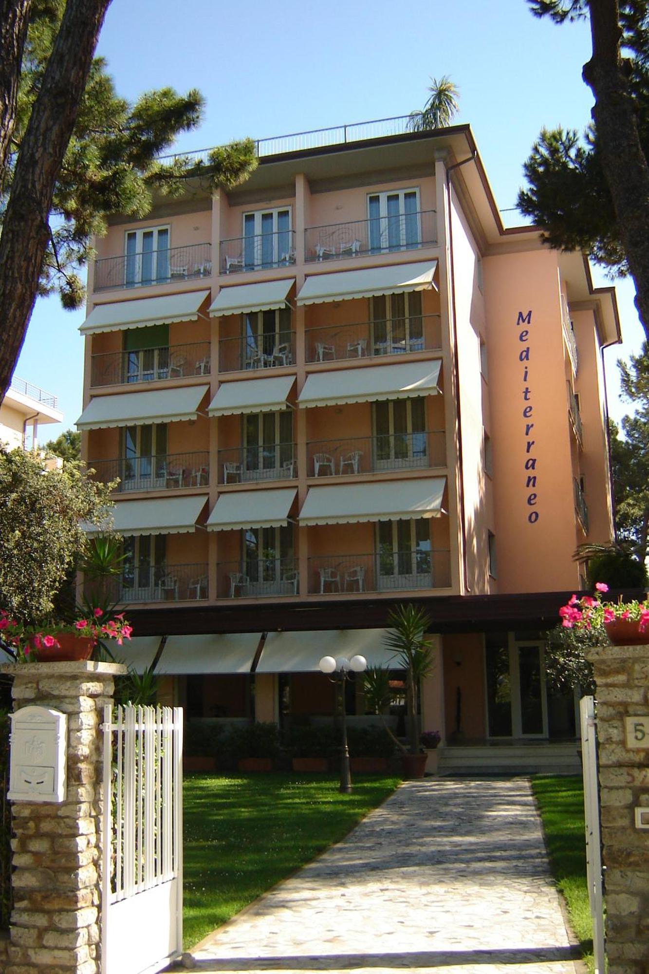 Hotel Mediterraneo Marina di Pietrasanta Exteriör bild